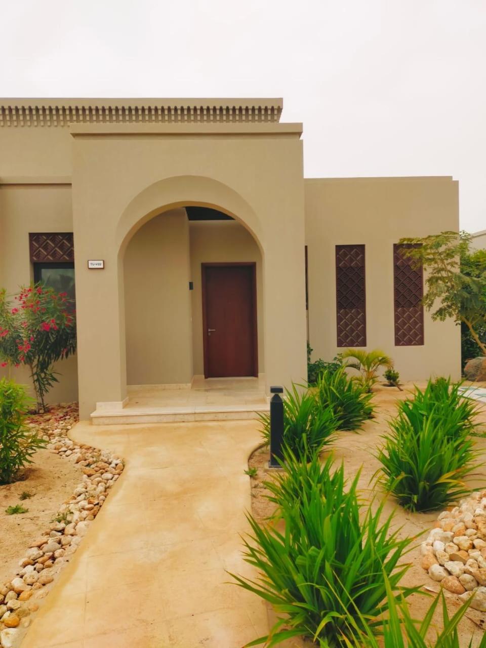 Luxury Villa With Private Swimming Pool Ma'murah Exterior foto